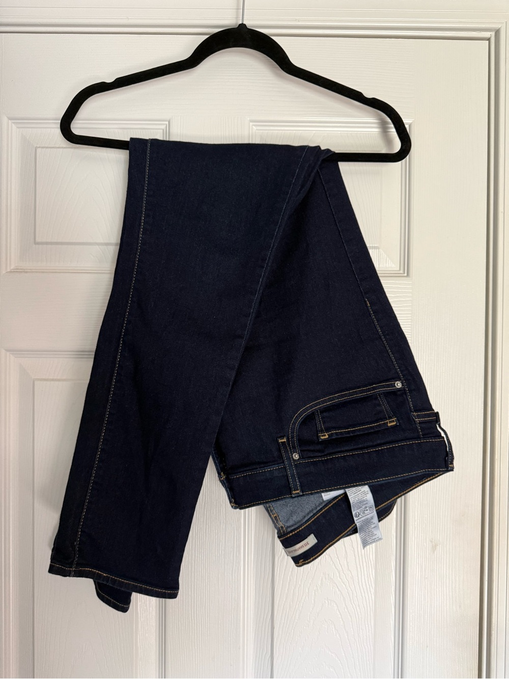 Levi's Women's Skinny Jeans in Dark Blue Denim